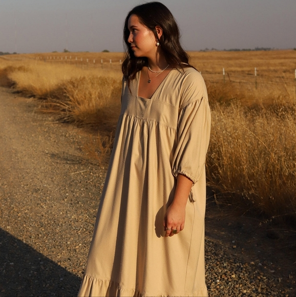 Harly Jae Dresses & Skirts - Brand new Harly Jae Paysanne dress, size XS, Sand